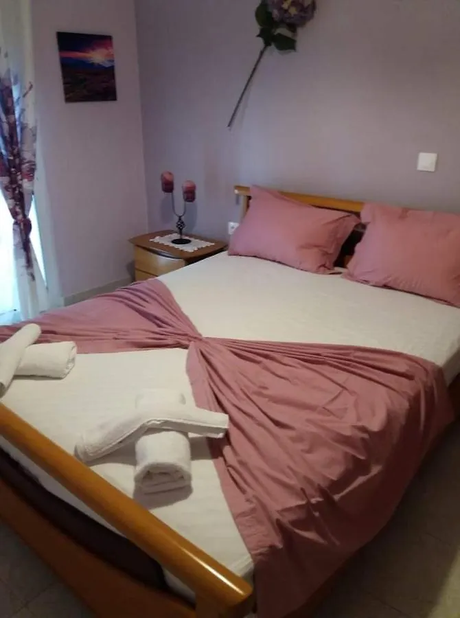 Apartamento Niriides Pool House Pefkohori