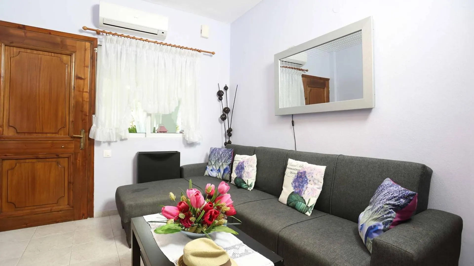 Apartamento Niriides Pool House Pefkohori Grecia